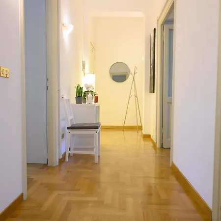 Vaticano Al Piano Nobile *