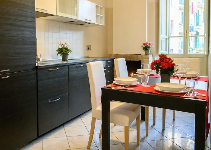 Vaticano Al Piano Nobile * Ρώμη